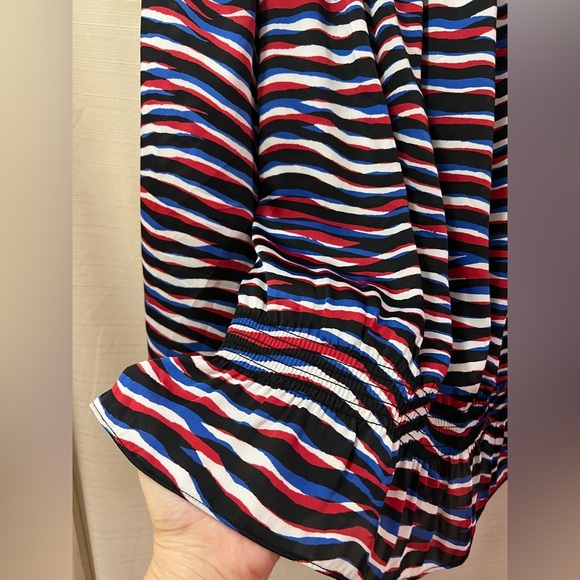 ⚫️ BOGO Michael Kors Striped Off-Shoulder Long Sleeve Women's Top Size Large - Picture 4 of 6